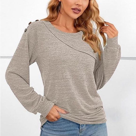 NWOT Women’s Long Sleeve Tunic Top Lightweight Sweater - Picture 2 of 13